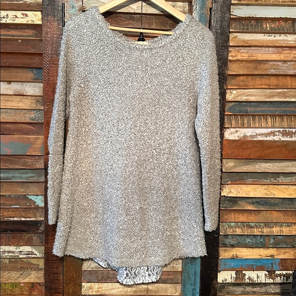 Anthropologie a’reve Sweater with detailed lace back and bows size small Gray - Picture 3 of 5